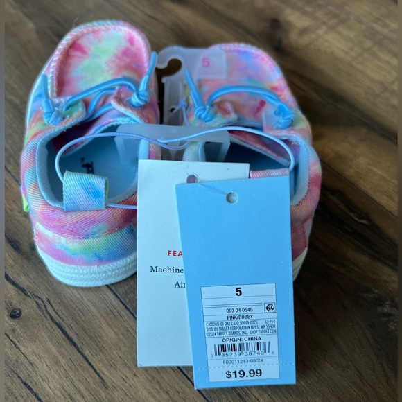 NWT Cat & Jack tie dye toddler shoes - Picture 5 of 5